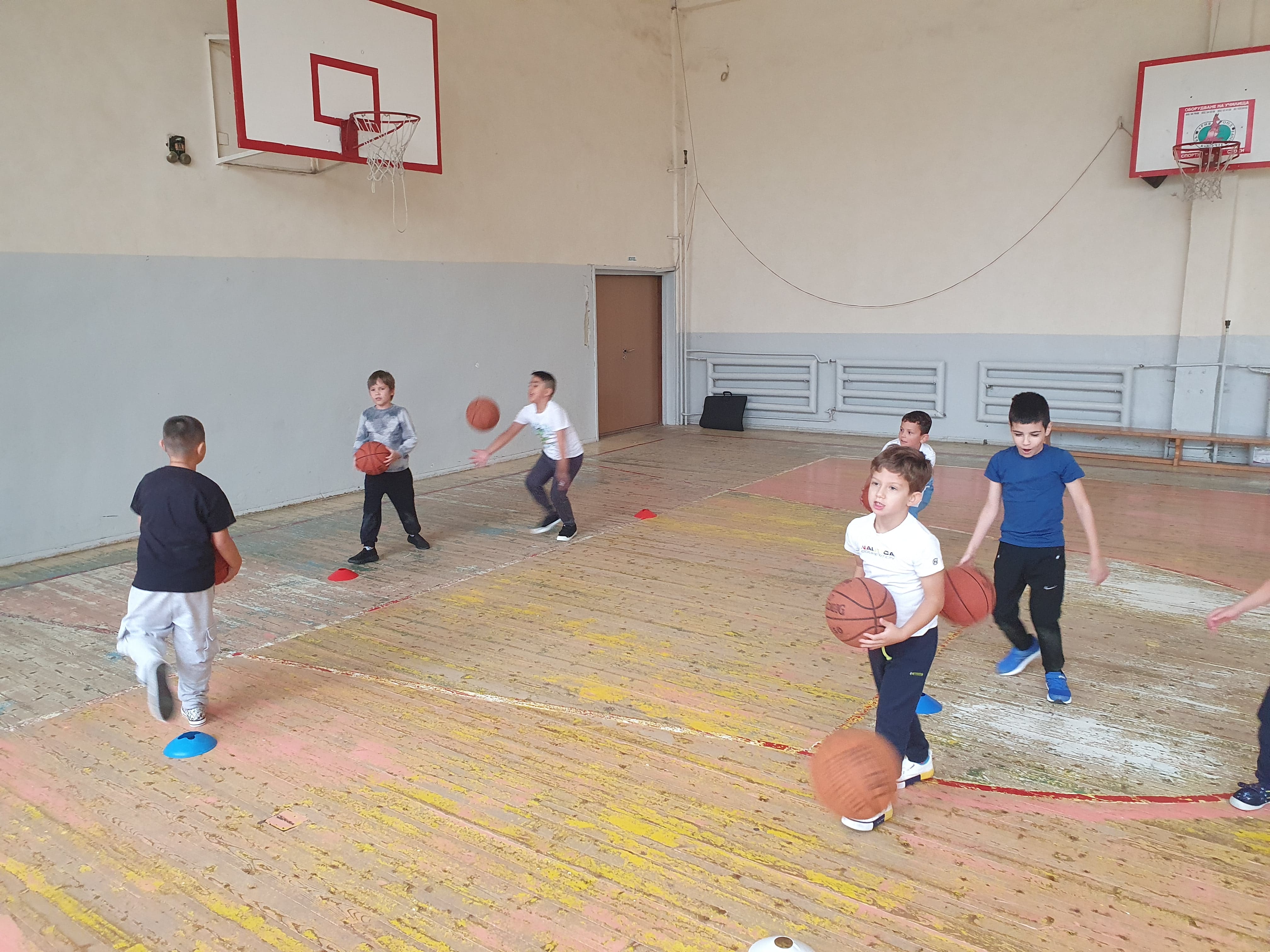 Снимка от галерия Баскетбол 2 клас